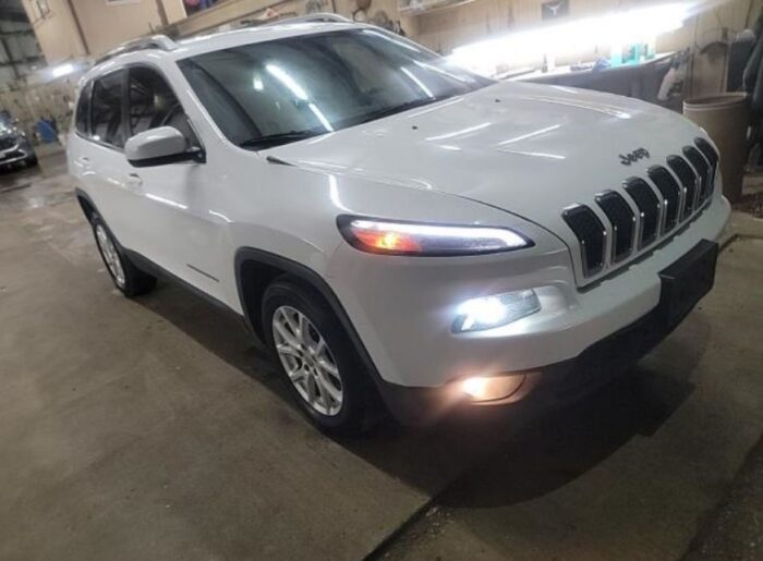 2017-jeep-cherokee-latitude-plus - Galería