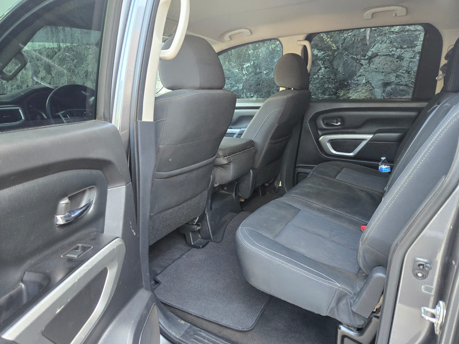 2017-nissan-titan-sv - Galería