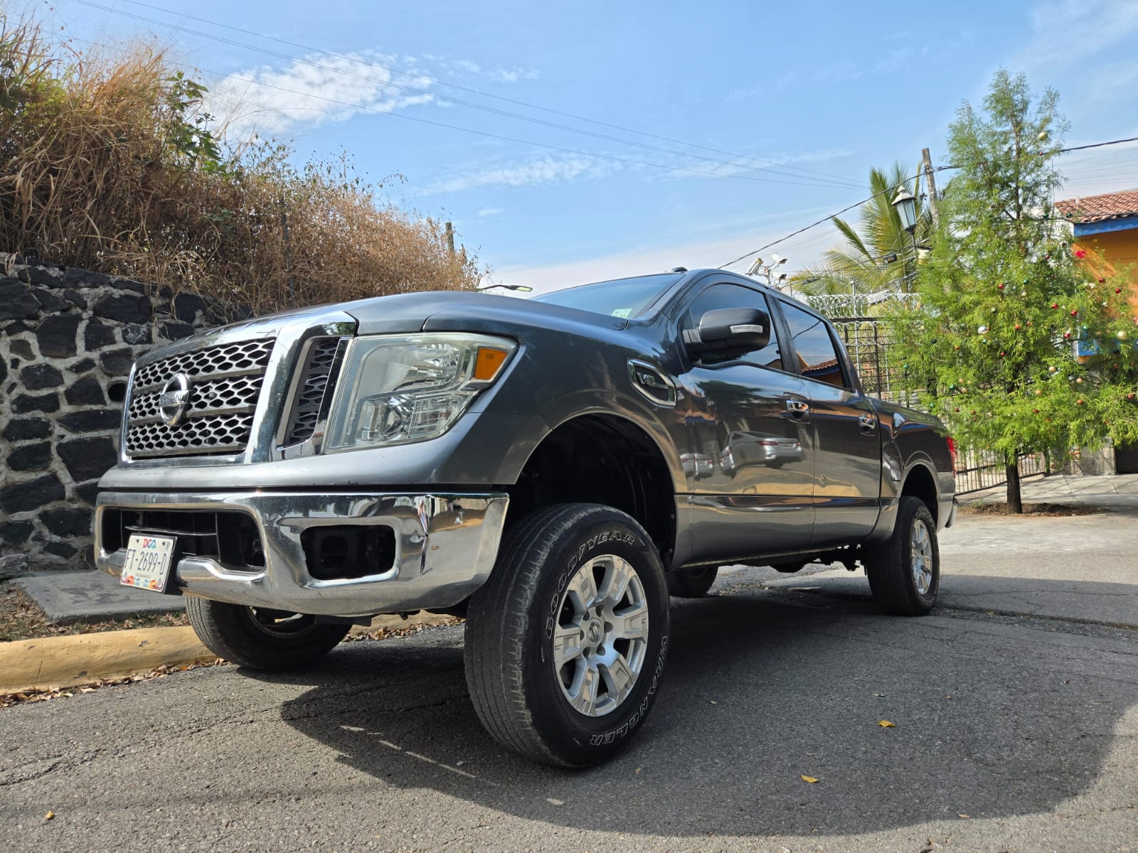 2017-nissan-titan-sv - Galería