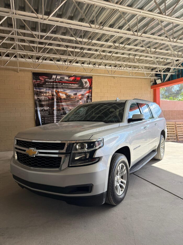 2018-chevrolet-suburban-lt - Galería