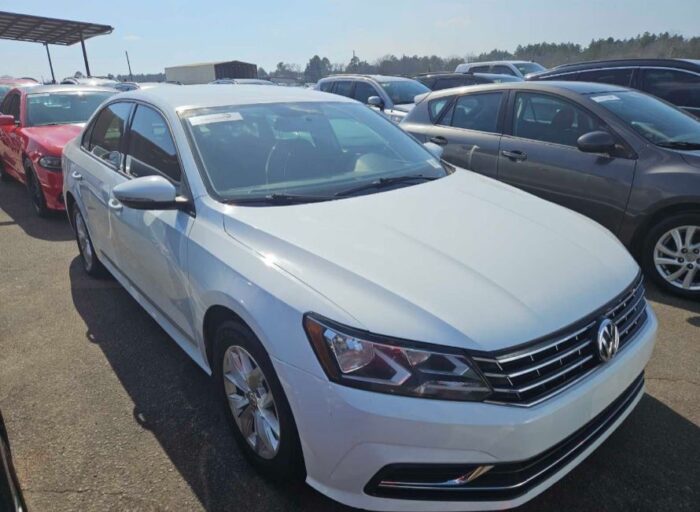 2018-volkswagen-passat-s - Galería