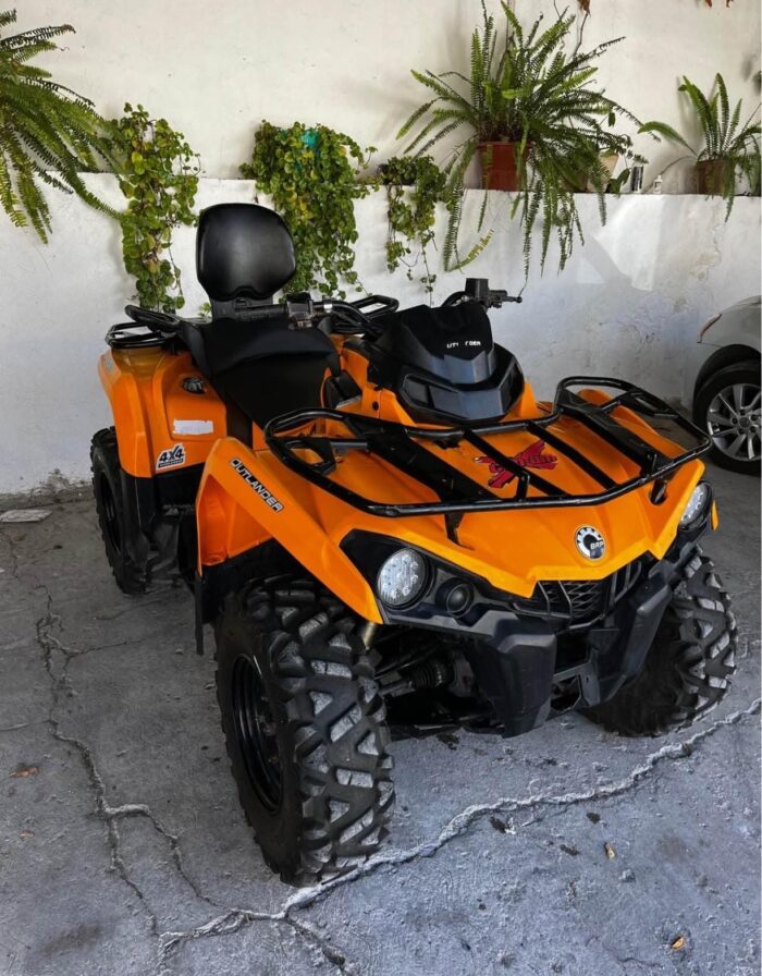 2019-can-am-outlander-4x4 - Imagen Principal