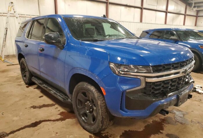 2021-chevrolet-tahoe-1500-4x4 - Imagen Principal